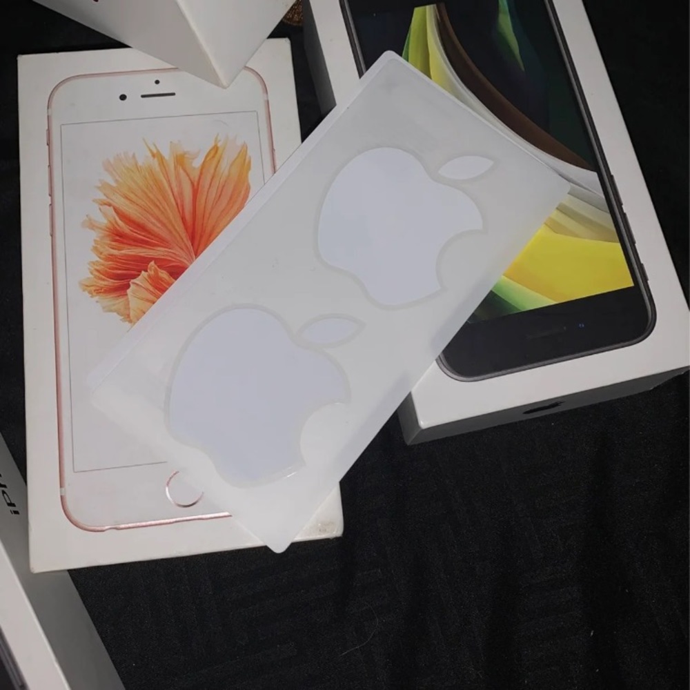 Iphone Boxes - image 2